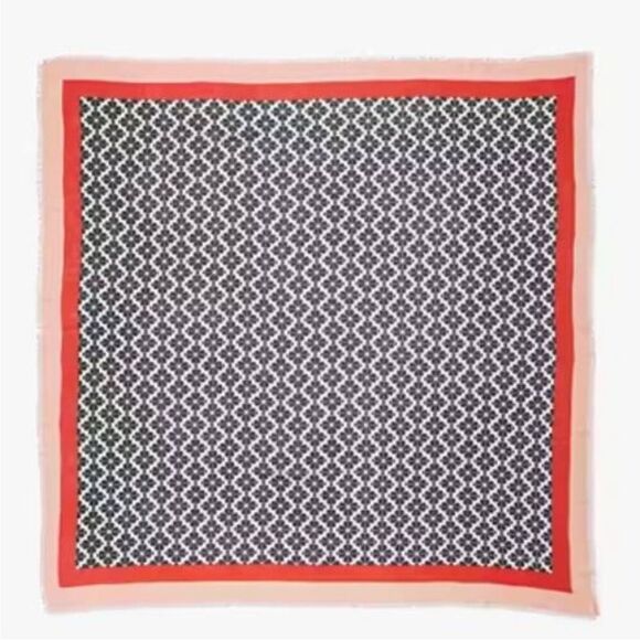 Kate Spade ♠️ Flower Silk Square One Size NTW $88 - Picture 3 of 4